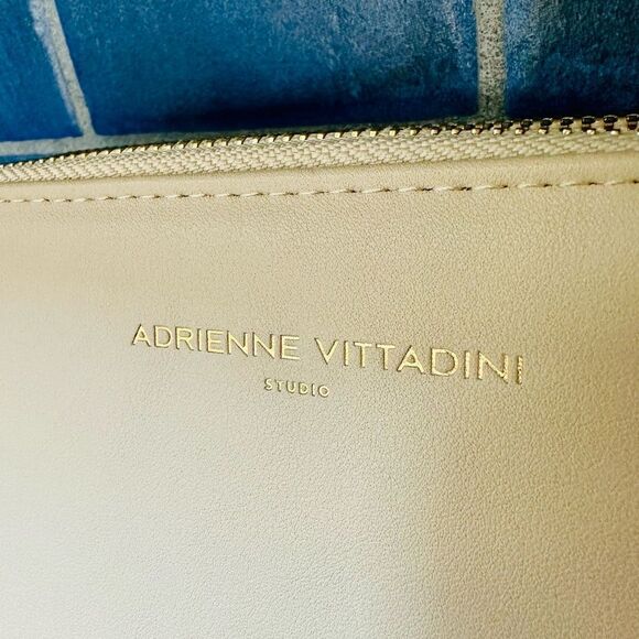 Adrienne Vittadini cream colored, double zip around wallet. - Picture 3 of 6